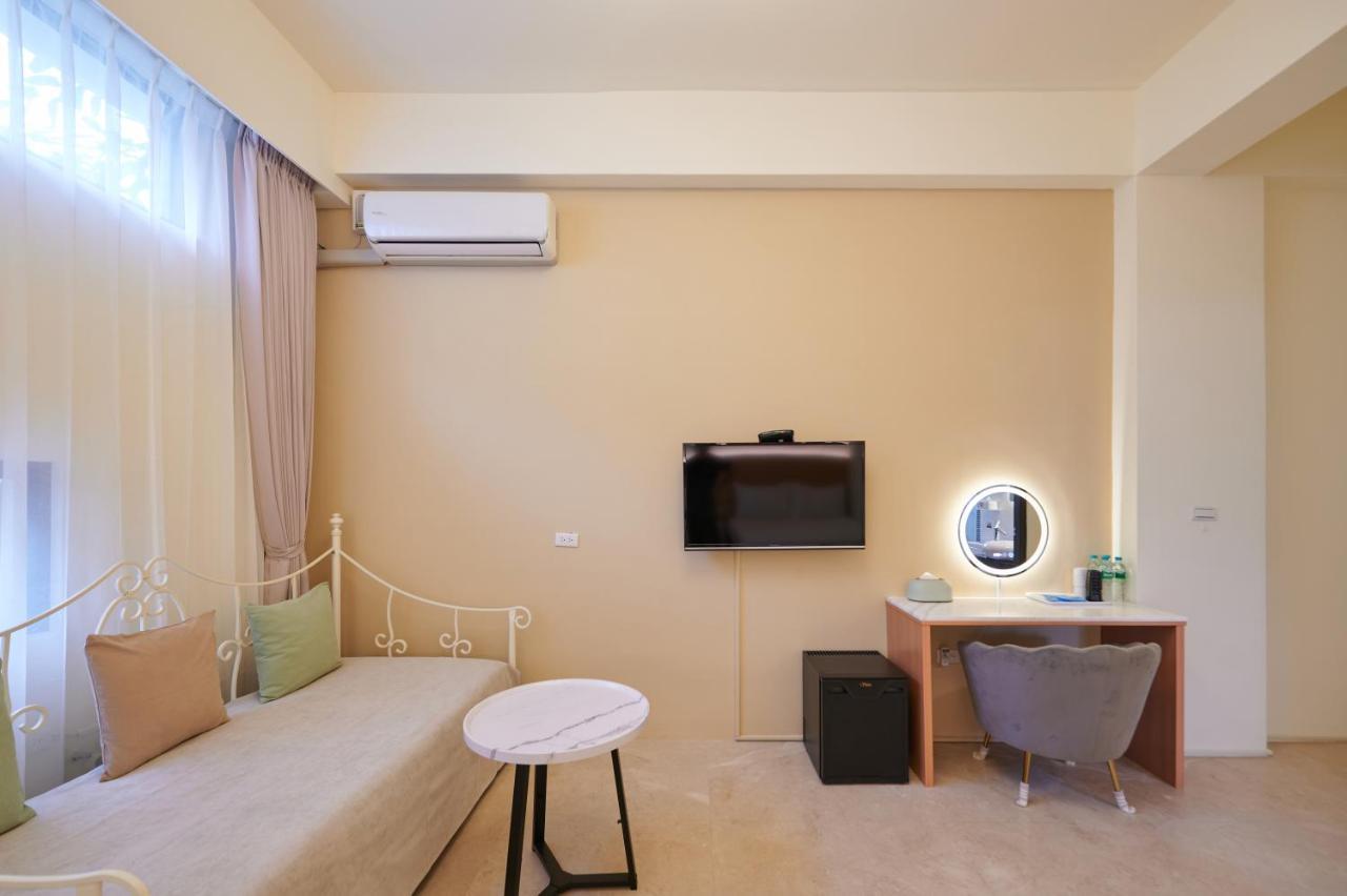 Avenue B&B เมืองฮวาเหลียน ภายนอก รูปภาพ